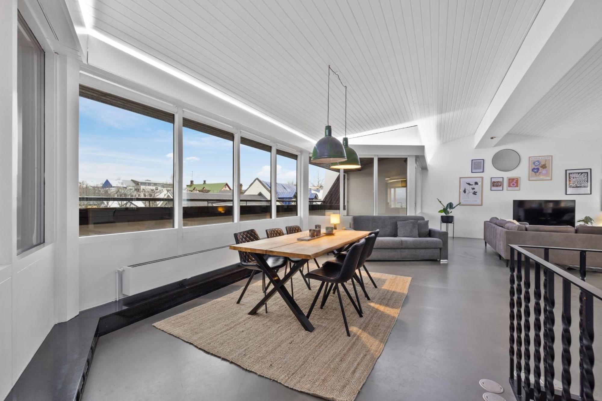 Penthouse Apt On The Shopping Street-Free Parking Reikiavik Exterior foto